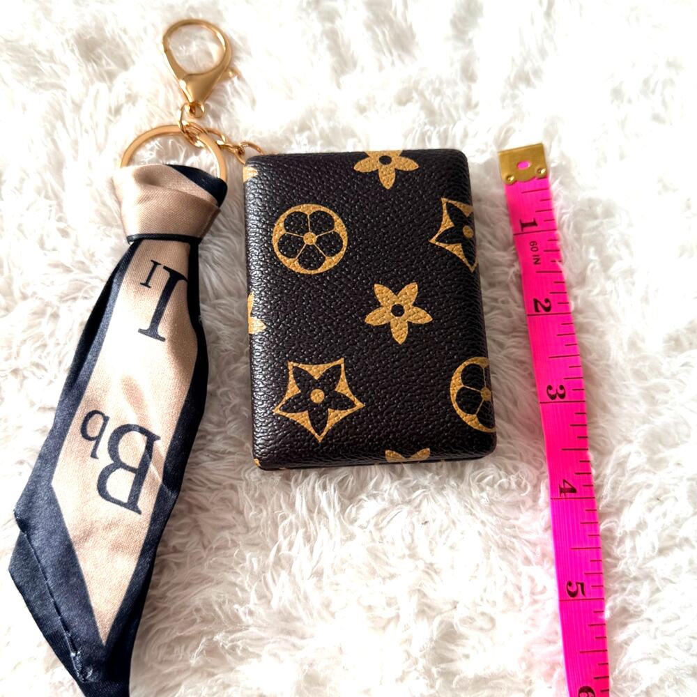 Fashion Monogram Compact Mirror Keychain with Satin Scarf - Picture 2 of 4